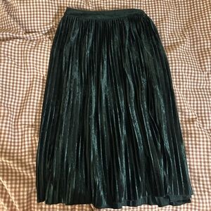 Zara Dark Green Velvety Midi Skirt